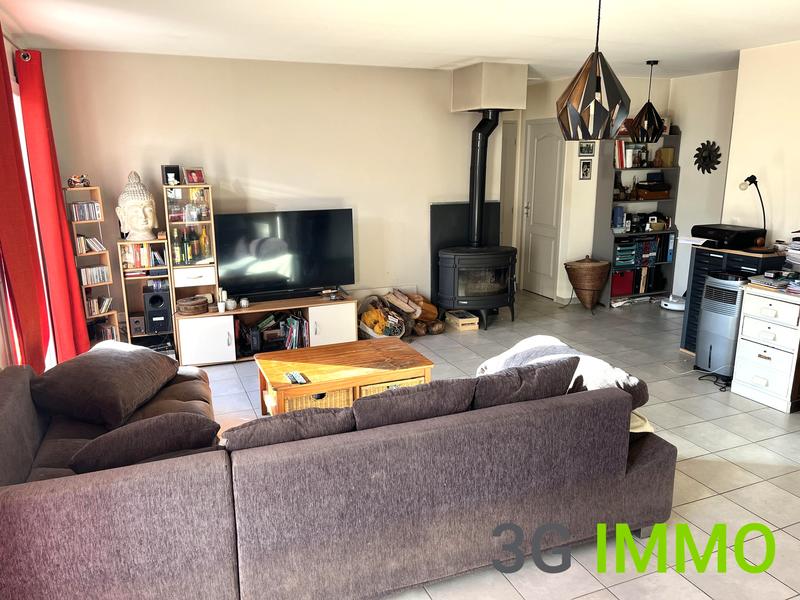 Villa - 90 m² - 4 pièces