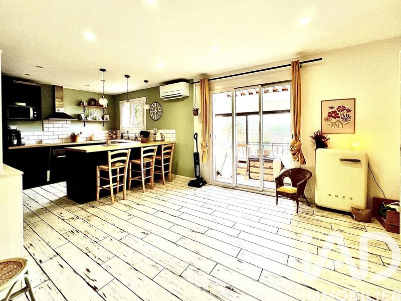 Maison - 75 m² - 4 pièces