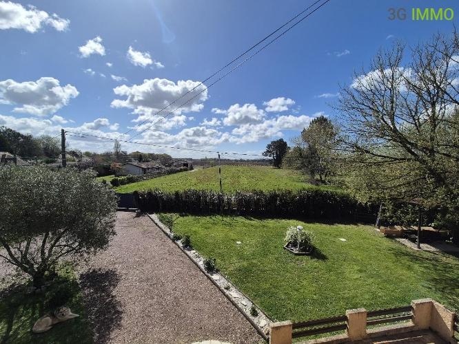 Maison traditionnelle - 145 m² - 7 pièces