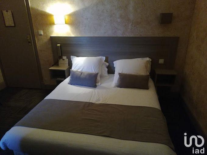 Local commercial - 934 m²