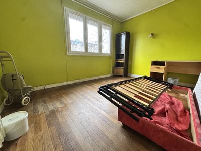 Maison - 94 m² - 5 pièces