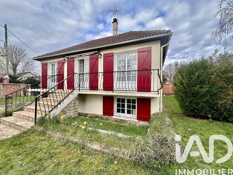 Maison - 104 m² - 5 pièces