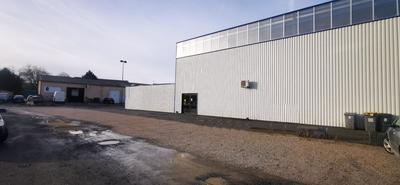 Local d'activité / Entrepôt - 1 790 m² - 10 pièces