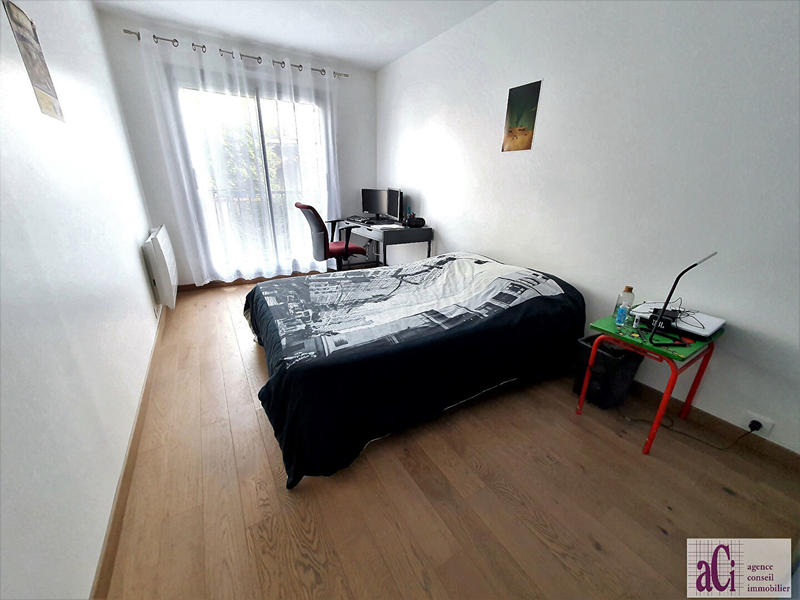 Appartement - 77 m² - 3 pièces