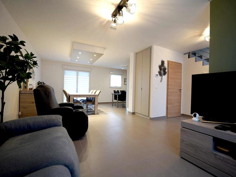 Maison - 110 m² - 6 pièces