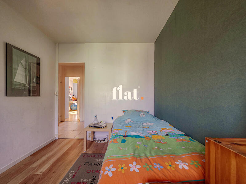 Appartement - 100 m² - 6 pièces