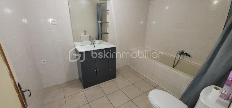 Maison en pierre - 96 m² - 4 pièces