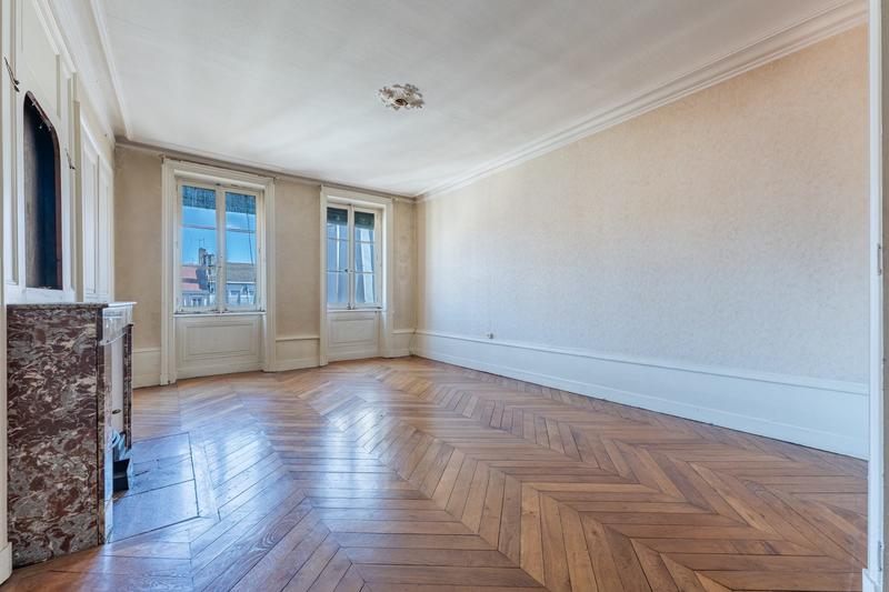 Appartement - 115 m² - 3 pièces