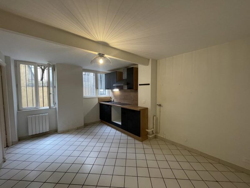 Appartement - 82 m² - 3 pièces