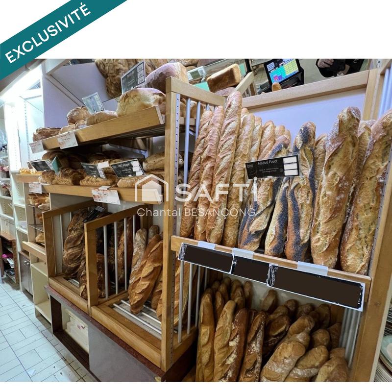 Local commercial - 125 m² - 3 pièces