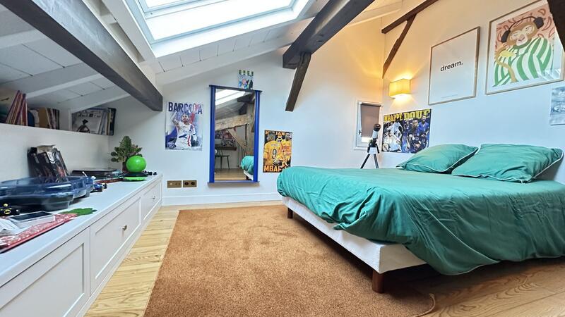 Maison - 165 m² - 6 pièces