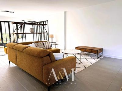 Maison - 156 m² - 6 pièces