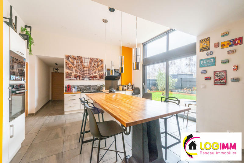 Maison - 165 m² - 7 pièces