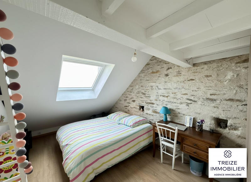 Duplex - 200 m² - 8 pièces