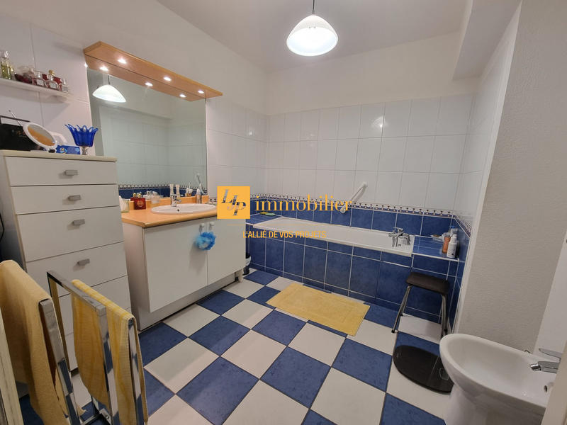 Appartement - 162 m² - 4 pièces