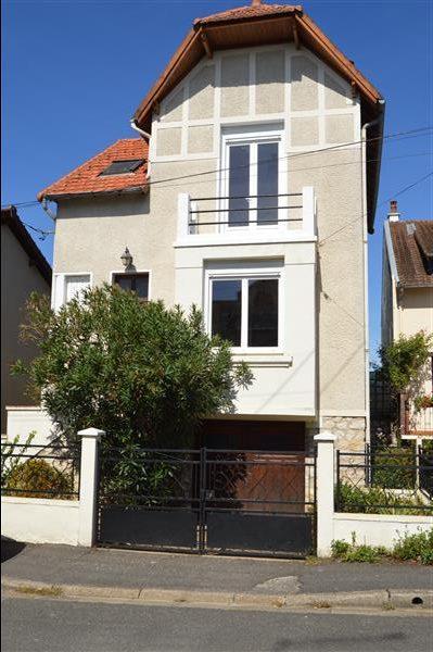 Maison - 88 m² - 6 pièces