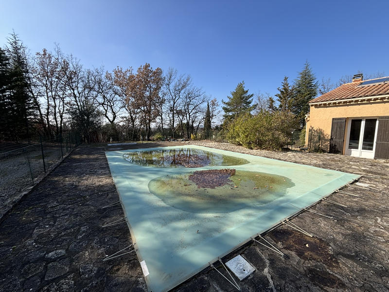 Villa - 107 m² - 5 pièces