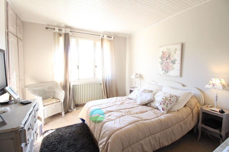 Maison - 190 m² - 9 pièces