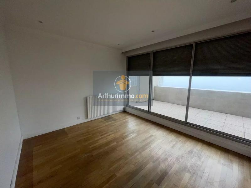 Appartement - 83 m² - 3 pièces