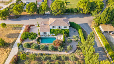 Villa - 200 m² - 6 pièces