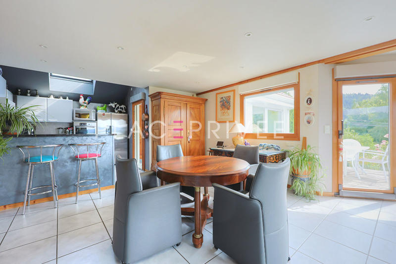 Maison - 169 m² - 6 pièces