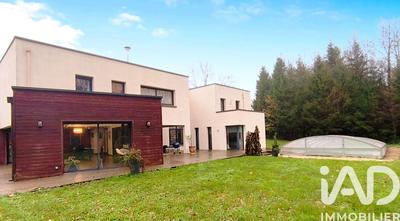 Maison de maîtres - 346 m² - 12 pièces