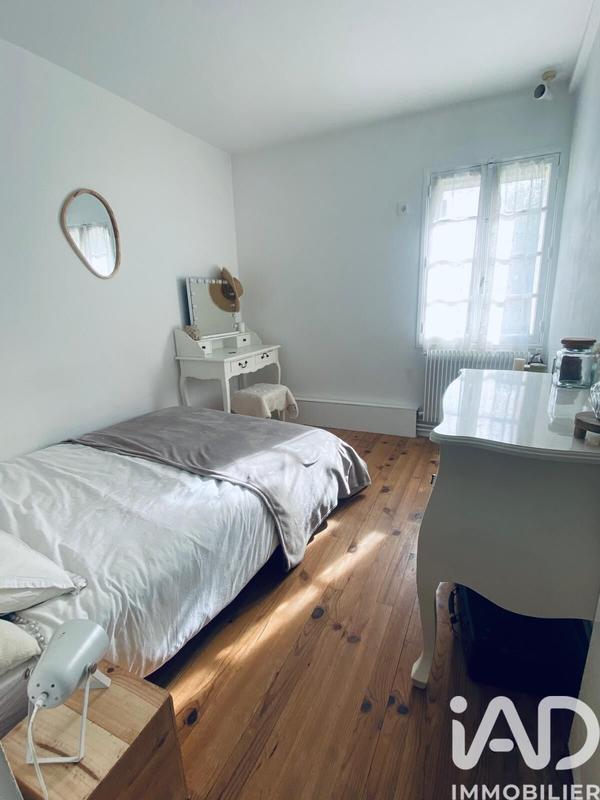 Maison - 181 m² - 8 pièces