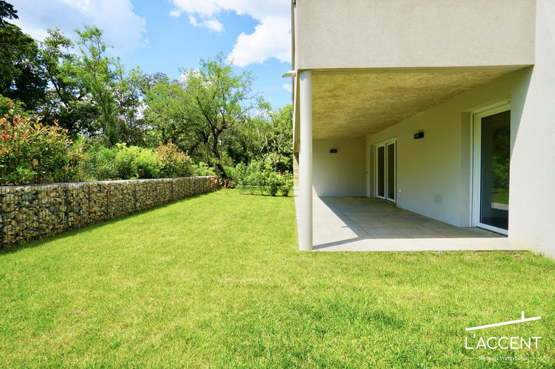 Appartement - 79 m² - 3 pièces