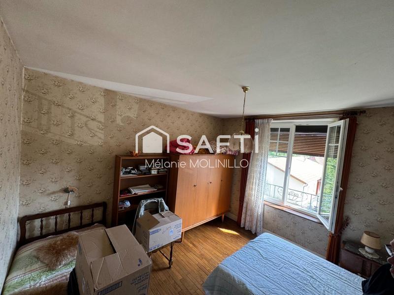 Maison - 90 m² - 5 pièces