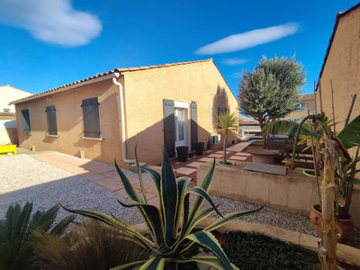 Villa - 100 m² - 3 pièces