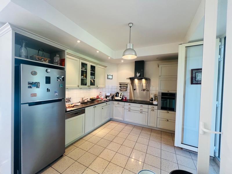 Maison de maîtres - 355 m² - 8 pièces