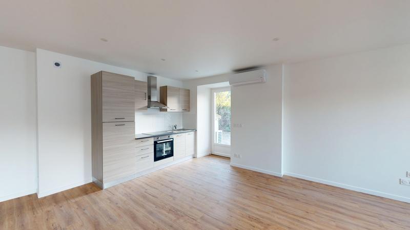 Maison - 84 m² - 4 pièces