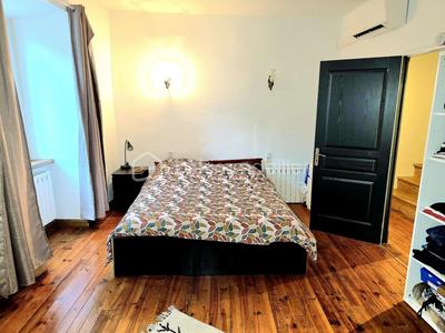 Maison - 147 m² - 6 pièces