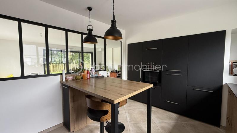 Maison - 133 m² - 5 pièces