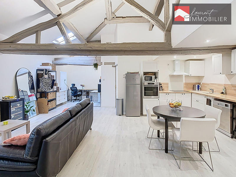 Appartement - 84 m² - 3 pièces