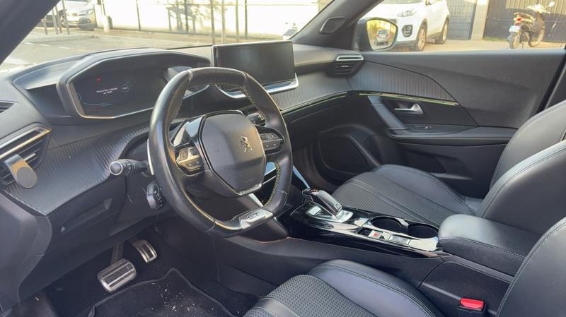 Peugeot 2008 1.5 BlueHDi 130 Eat8 Gt Line - 5 places Automatique