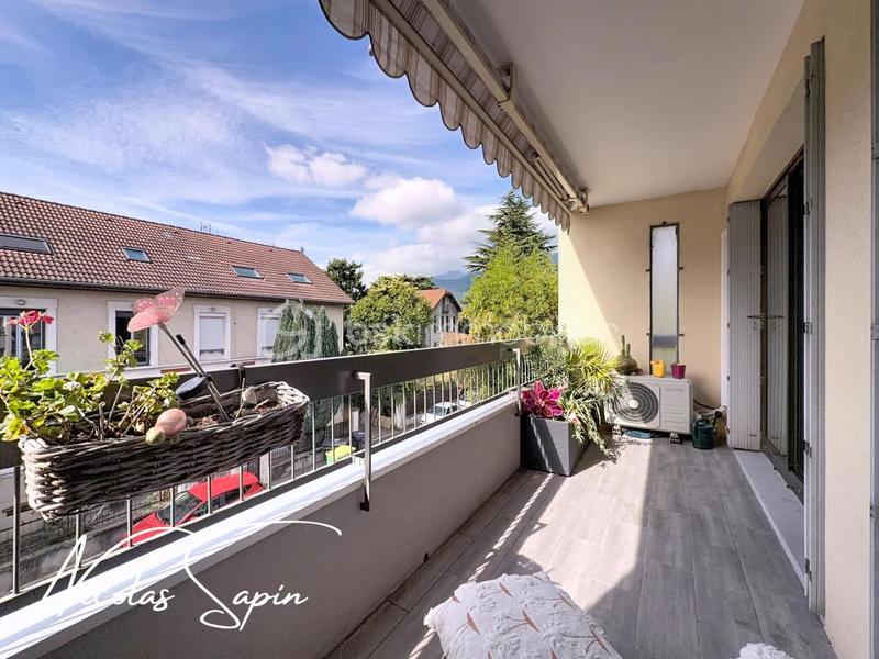 Appartement - 106 m² - 4 pièces