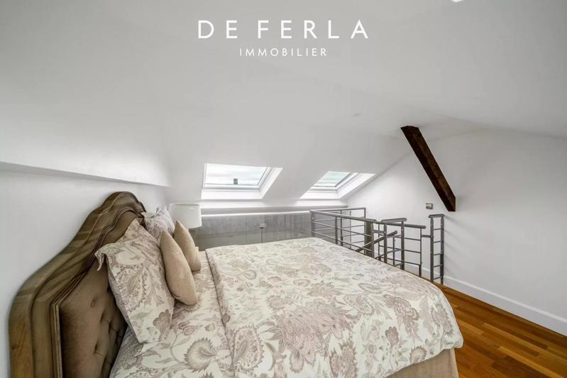 Appartement - 183 m² - 5 pièces