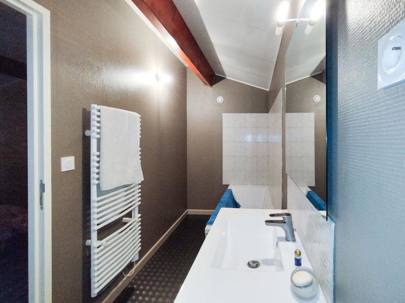 Maison - 222 m² - 7 pièces