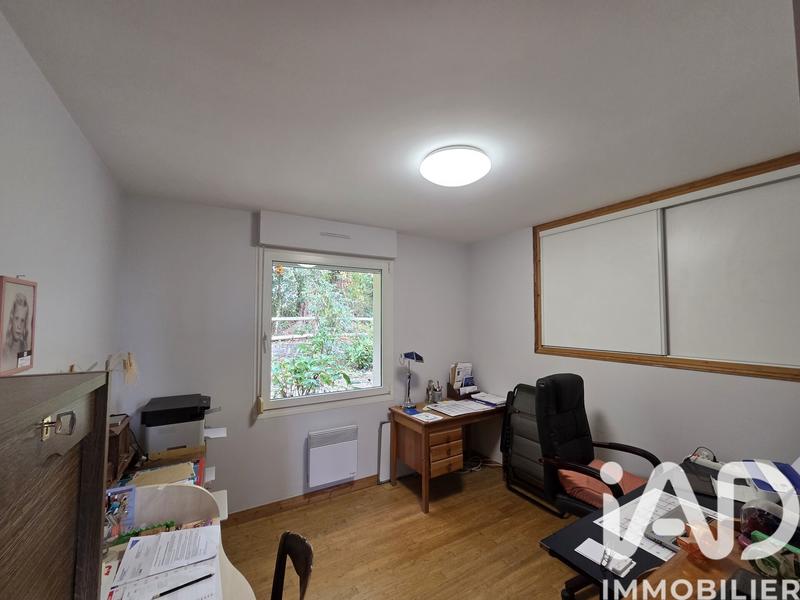 Maison - 204 m² - 7 pièces