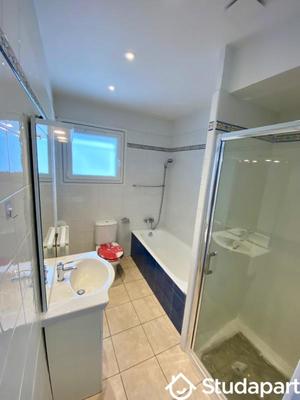 Chambre - 15 m² - 1 pièce