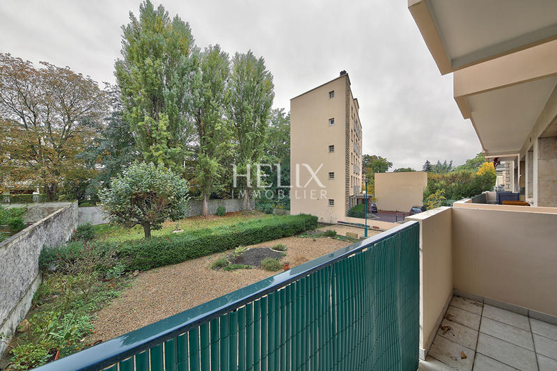 Appartement - 80 m² - 3 pièces