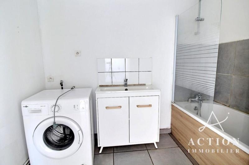 Immeuble - 217 m² - 3 pièces