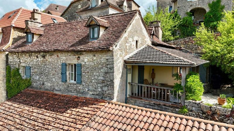 Maison - 150 m² - 8 pièces