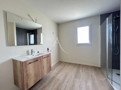 Maison - 119 m² - 4 pièces