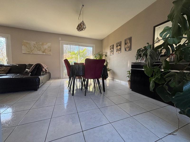 Maison - 114 m² - 6 pièces