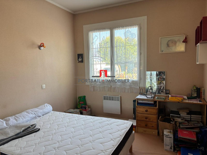 Maison - 208 m² - 9 pièces