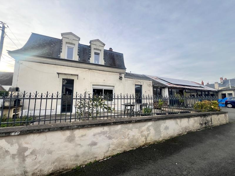 Maison de ville - 175 m² - 6 pièces