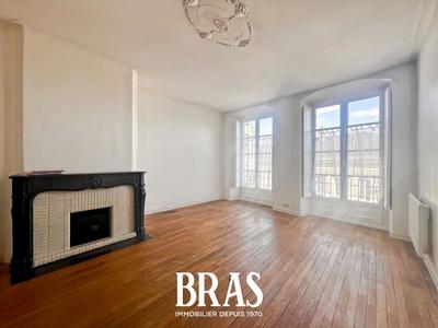 Appartement - 89 m² - 3 pièces