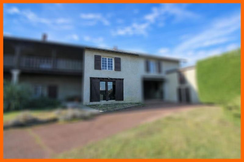 Maison - 136 m² - 4 pièces